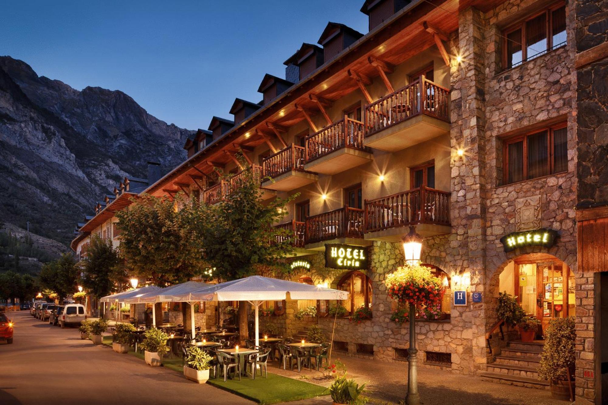 Hotel Ciria Benasque Exteriér fotografie